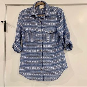 Francesca’s Harper Blue and White Button Down Blouse Size Medium
